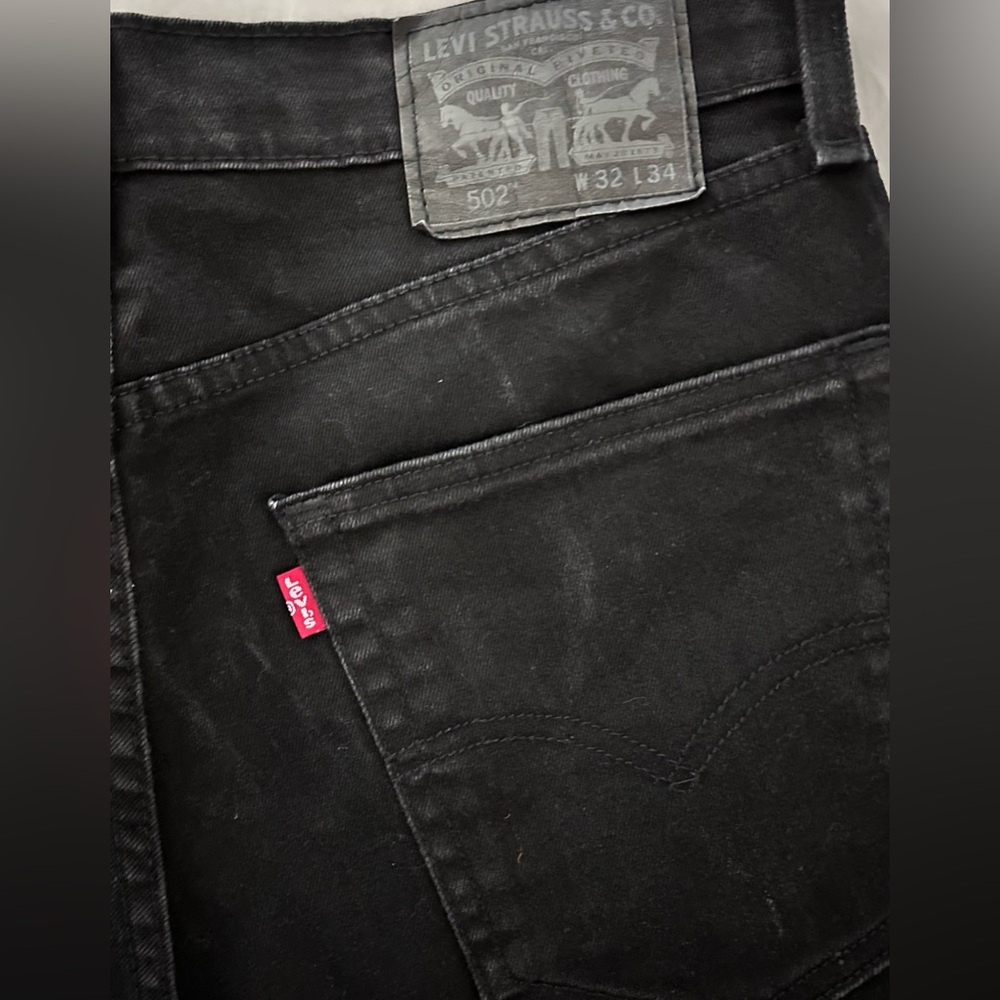 Levi’s 502 Taper Jeans - Picture 3 of 3